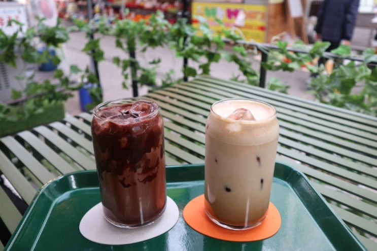  창원 반림동 카페맛집 어베인커피스탠드 감성적인 분위기가 너무 좋은곳
