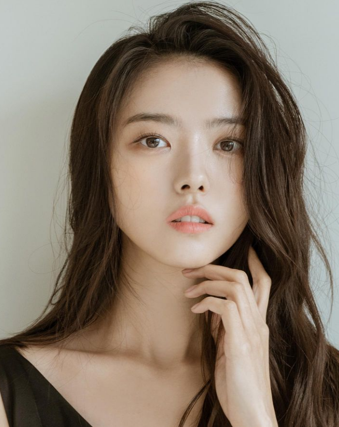 배우 임나영 나이 키 인스타 프로필 아이오아이 프리스틴 악의꽃 활동 MBTI 등 정리