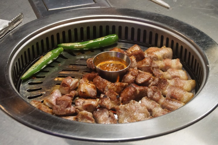  부드럽고 맛있는 부산 광안리고깃집 부산댁