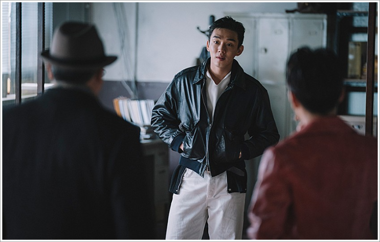  국가부도의 날 출연진 평점 유아인 그의 남다른 존재감