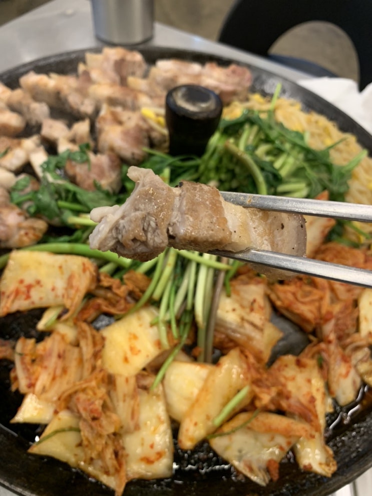  [광교] 광교 맛집 목구멍 / 주차가편한고기집 목구멍 내돈내산 미나리 삼겹살