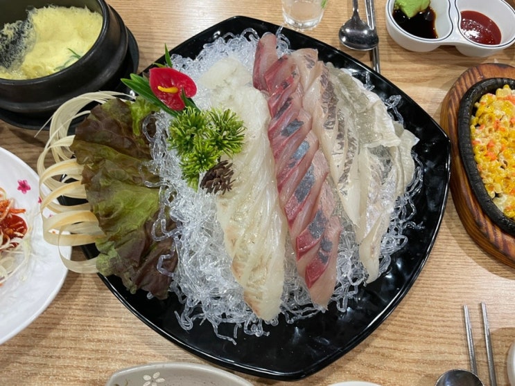  신도림 가성비 횟집 : 신선회수산 +스끼다시 짱많음 ㅎ