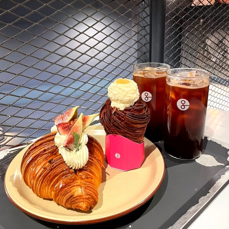  [옹근달] 성수카페, 성수 베이커리 카페, 빵 맛집, 크로와상 맛집