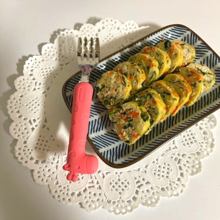  돌아기 유아식 반찬 닭고기를 이용한 슈렉소세지 만들기
