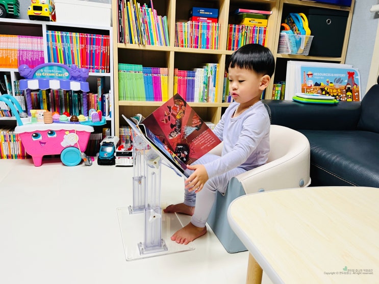 현대물산 나소 유아 독서대 HD601 하은맘 투명 좌식 각도 높이조절 조립 현대물산 나소 유아 독서대 HD601 하은맘 투명 좌식 각도 높이조절 조립