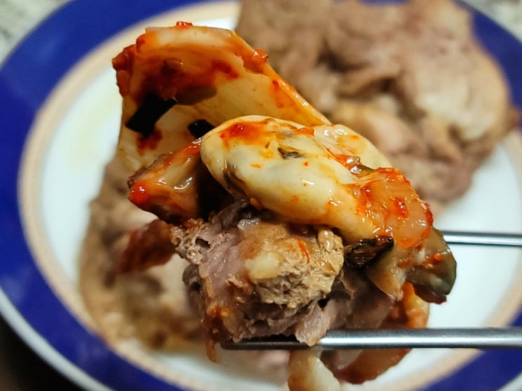  무수분 돼지 수육 맛있게 삶는 법
