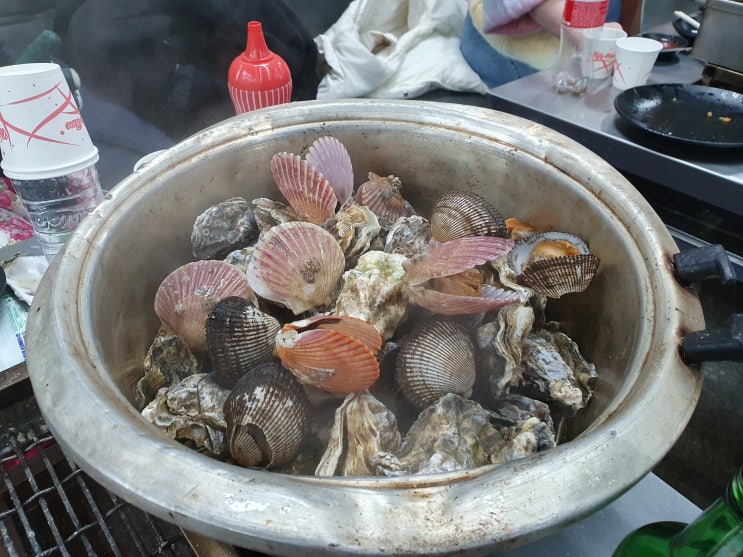 천북굴단지 깐돌네굴집 굴구이 굴찜 졸맛탱! 천북굴단지 깐돌네굴집 굴구이 굴찜 졸맛탱!