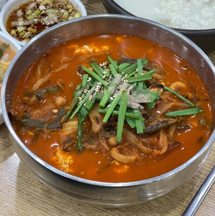  강릉가면 꼭 먹어야할 동화가든 짬뽕순두부 @젤라또