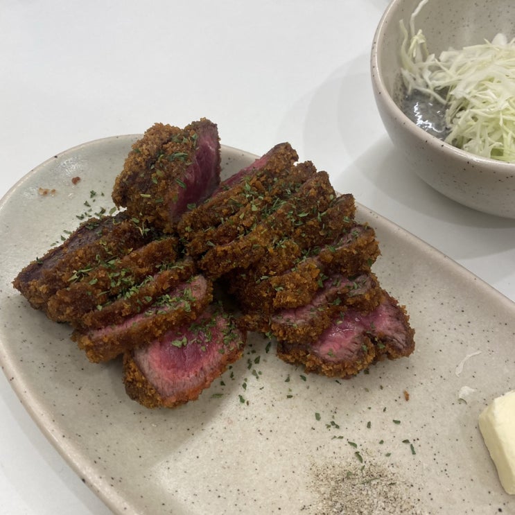  부산 광안리 소연옥 고소한 규카츠 정식 맛봄
