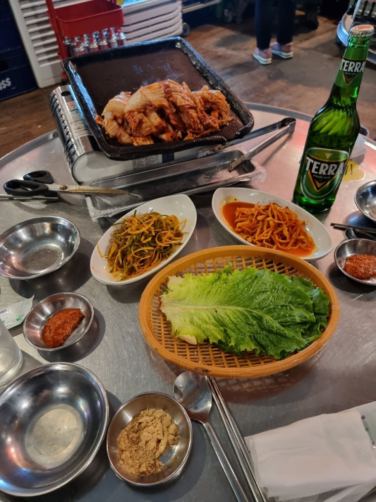  [마부자 생삼겹살 마곡나루 맛집] 김치가 맛있는 고기 구워주는 집