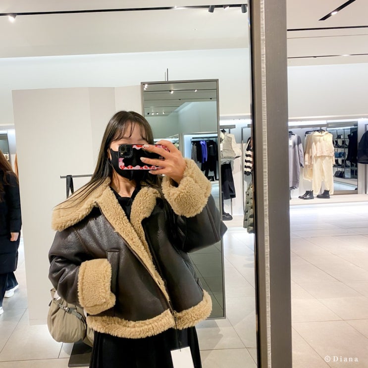 2022 ZARA 자라 세일기간 및 온라인스토어 여성 무스탕 실착 후기 2022 ZARA 자라 세일기간 및 온라인스토어 여성 무스탕 실착 후기