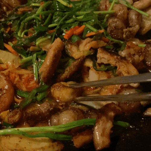  논현동 먹자골목 맛집 함지곱창전문 본점, 김치구이에 곱창 조합은 맛없없!