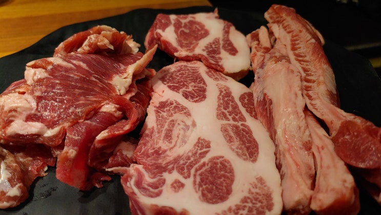 대구 성서맛집 이곡동 대식가2900 이베리코 꽃목살 좋아요 대구 성서맛집 이곡동 대식가2900 이베리코 꽃목살 좋아요