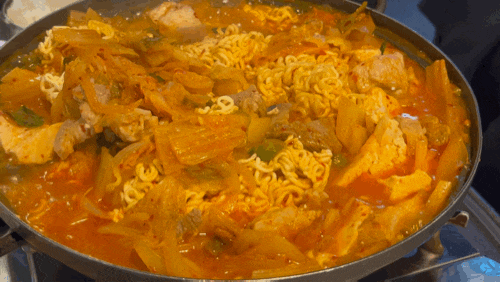  영등포구청 김치찌개 맛집 '연탄불' 후기 (점심 추천 장소)