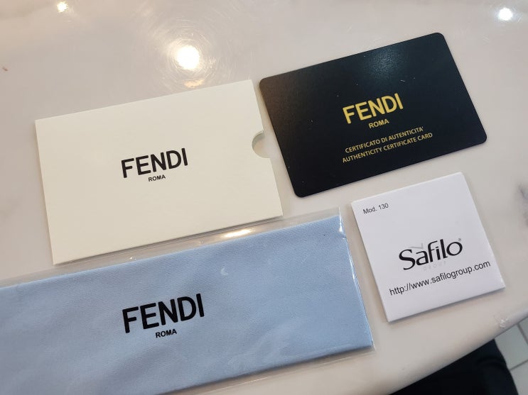  평택_글라스토리 펜디FENDI 선글라스 입고