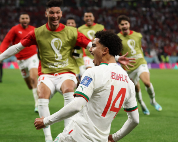 모로코가 벨기에를 2-0으로 꺾고 또 다른 월드컵 역전승을 거두었습니다. 모로코가 벨기에를 2-0으로 꺾고 또 다른 월드컵 역전승을 거두었습니다.