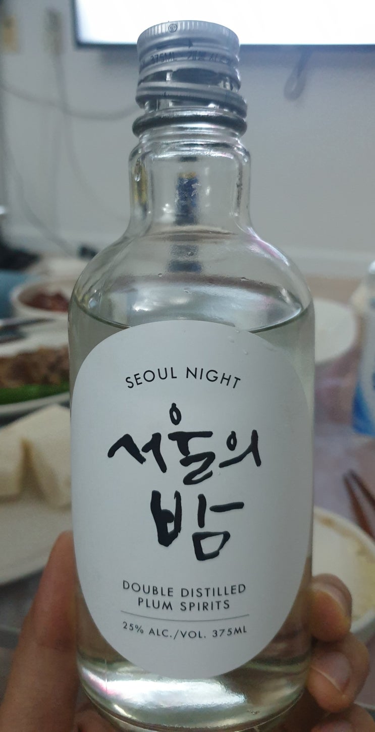  서울의밤:매실이 스며든 고급 소주