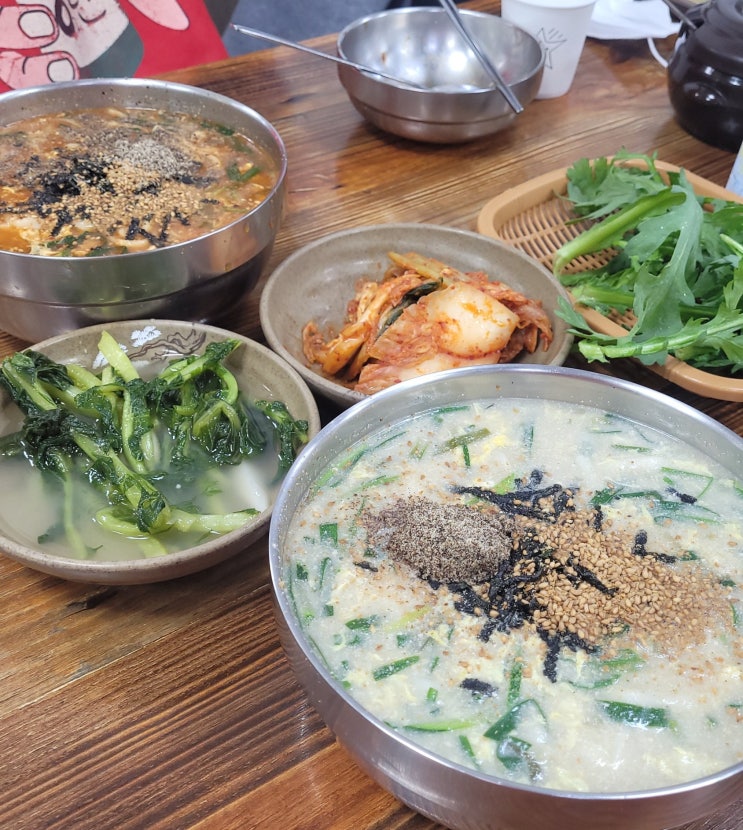  세종시 경성칼국수 웨이팅 있는 유명한곳이던데 나의 생각은