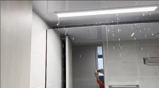 광명 15구역 신축 아파트 화장실 천장 물벼락 하자 어디 이름 광명 15구역 신축 아파트 화장실 천장 물벼락 하자 어디 이름