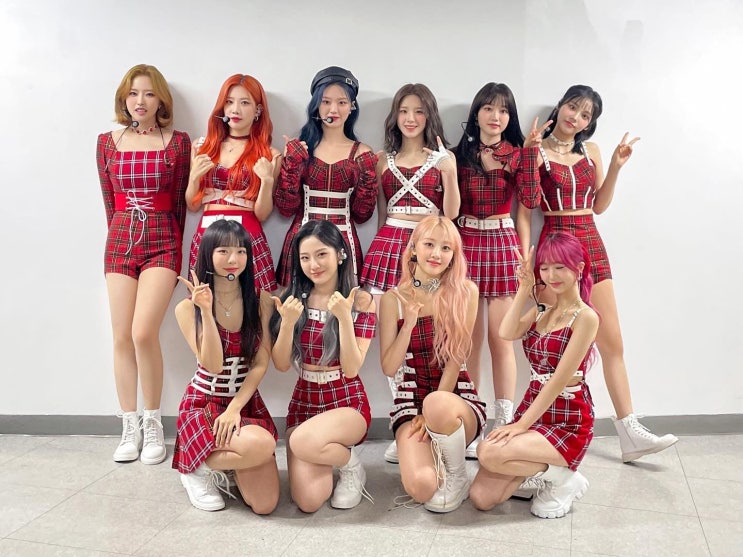 '츄 제명한' 걸그룹 이달의소녀, 비비 현진 제외한 9명 계약 해지 소송 중? 공중 분해 되나 '츄 제명한' 걸그룹 이달의소녀, 비비 현진 제외한 9명 계약 해지 소송 중? 공중 분해 되나