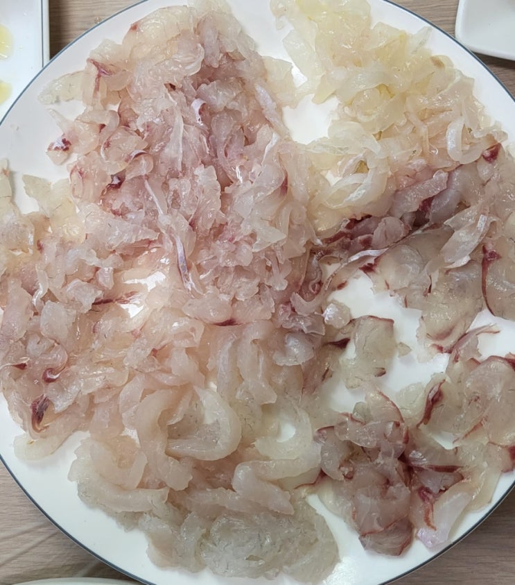 바위섬횟집, 겨울에 더 맛있는 참돔/감성돔 바위섬횟집, 겨울에 더 맛있는 참돔/감성돔
