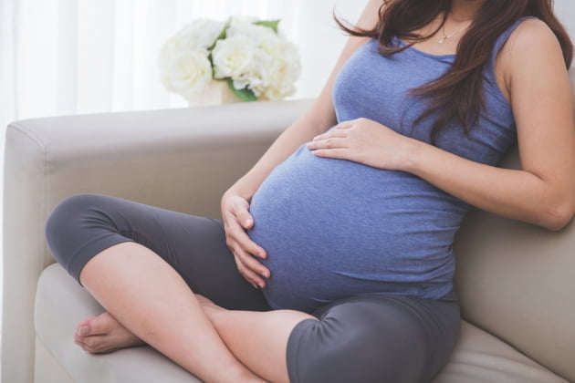 고용보험 미가입 예술인도 출산전후 급여 받는다 고용보험 미가입 예술인도 출산전후 급여 받는다