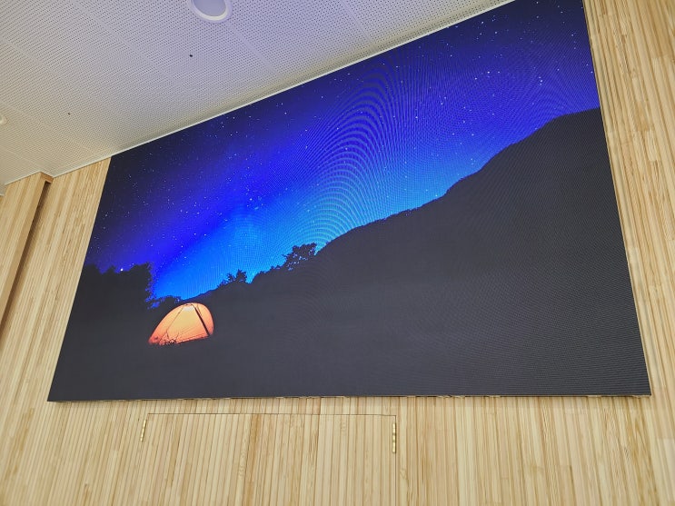  2mm LED전광판 회의실 스크린은 CUBICO에서