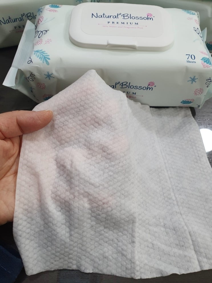  아기물티슈 추천 네추럴블라썸 프리미엄 약산성 비건물티슈