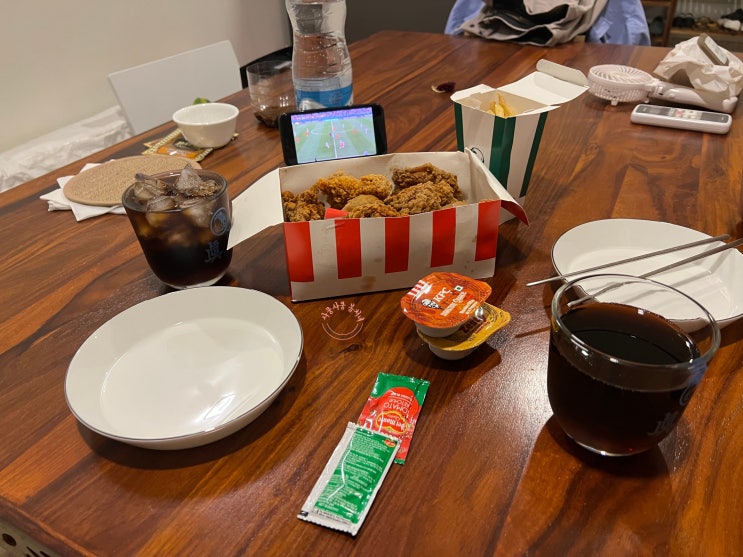  [인도 첸나이 일상] KFC tastes same as in Korea. 한식 KFC와 함께 월드컵을.