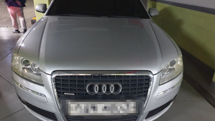  아우디 A8 배터리 방전 부산 남천동에서 로케트 자동차밧데리로 교체
