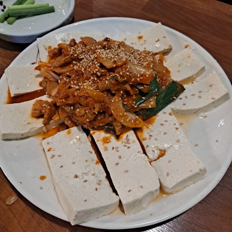  [사당/이수 맛집]다양하고 푸짐한 "명주네 전집"(feat.축구스크린)