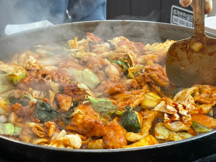  [아쿠아춘천닭갈비-포항] 아이들과 식사하기 좋은 아쿠아리움 닭갈비 - 오천 맛집