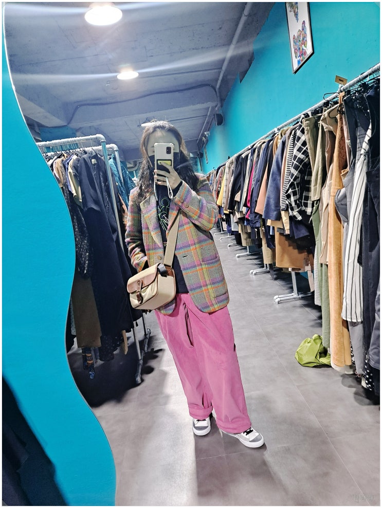  그램딜_ 건대 성수 창고형 무게계산 빈티지샵