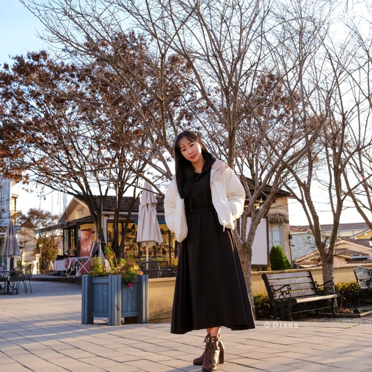 엠멜란지 후디 반팔 블랙원피스 루즈핏 플리츠 롱 스커트 여자옷 코디 엠멜란지 후디 반팔 블랙원피스 루즈핏 플리츠 롱 스커트 여자옷 코디