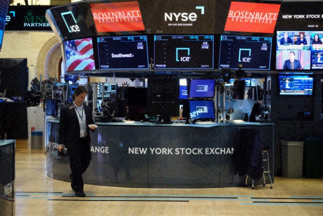 움츠린 시장 일으켜 세운 파월…나스닥 4.4%↑ 움츠린 시장 일으켜 세운 파월…나스닥 4.4%↑