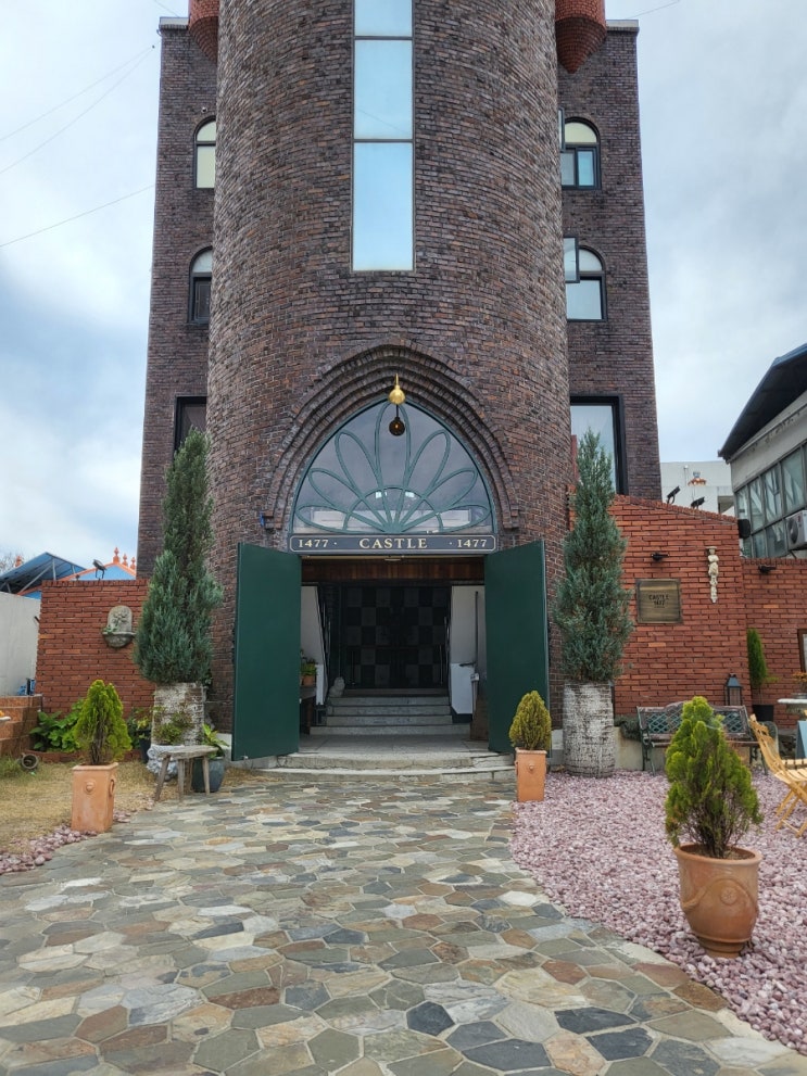  내돈내산 교회리모델링카페 금산 캐슬1477 CASTLE 1477 엔틱카페