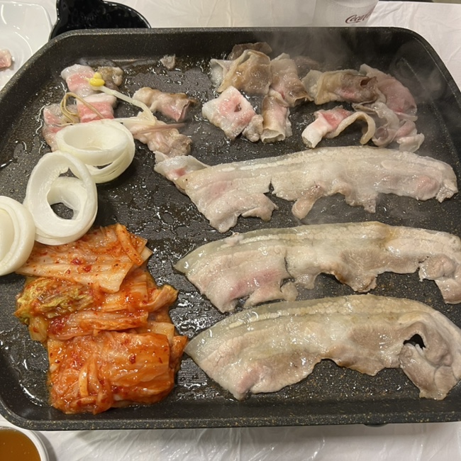 전철우사거리 맛집 무한리필 고기집 용봉동 맛집 대패갑 용봉점