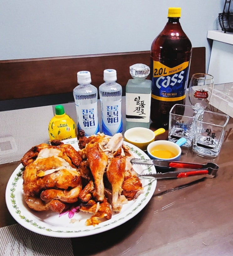 경기도광주 오포읍 e편한세상3차 근처에서 트럭으로 판매되고있는 저렴한 야식, 술안주 메뉴 추천 !전기구이통닭 경기도광주 오포읍 e편한세상3차 근처에서 트럭으로 판매되고있는 저렴한 야식, 술안주 메뉴 추천 !전기구이통닭