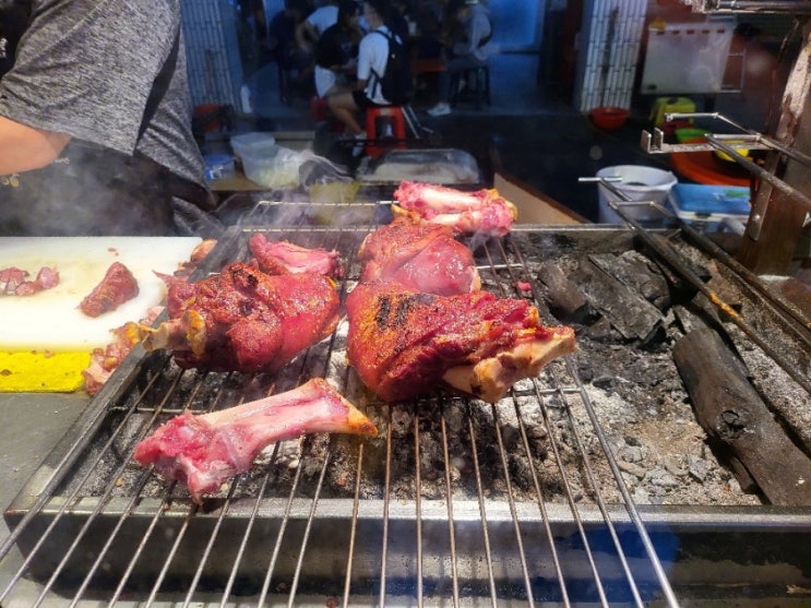  가오슝 자유 여행 홀리데이 호텔 리우허 류허 야시장 레몬주스 족발