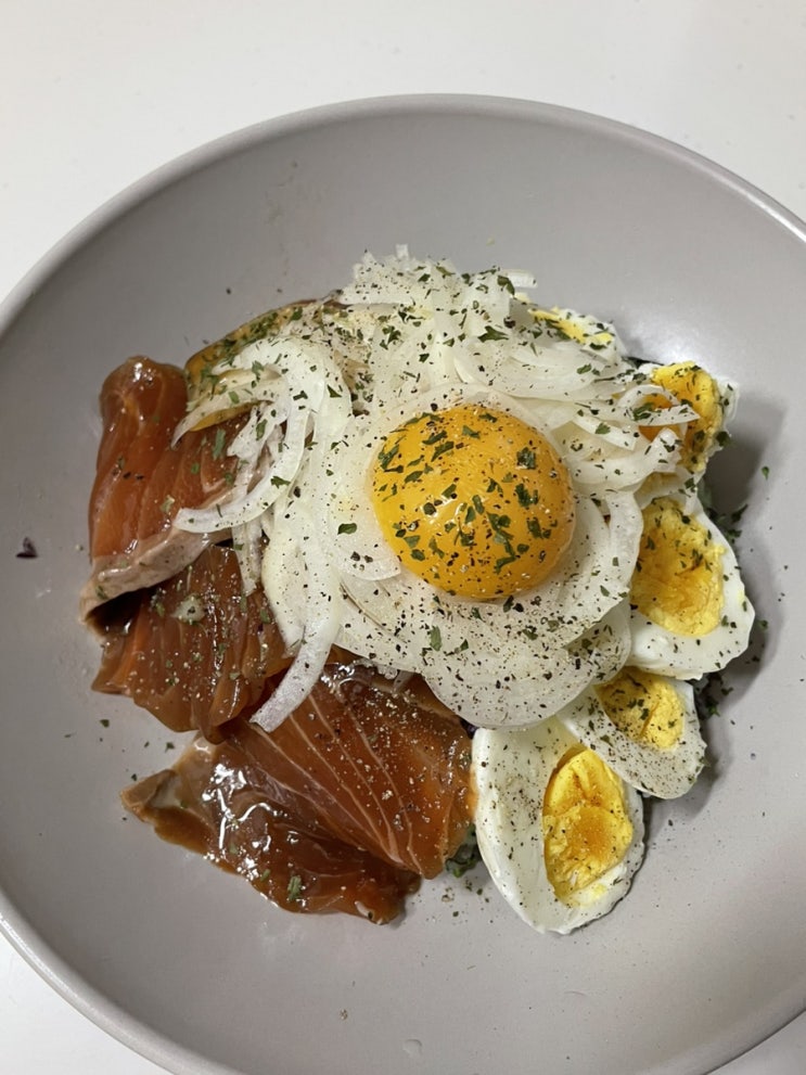  300칼로리 맛있는 연어덮밥 10분만에 만들기