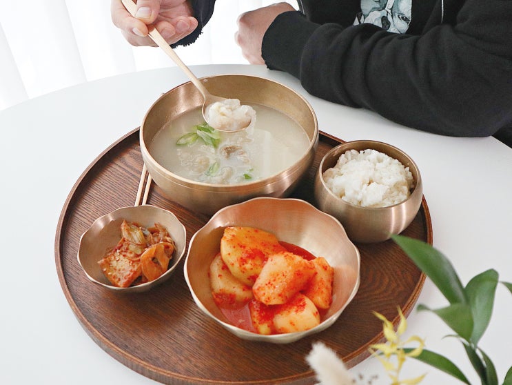  겨울철 간편식 국물요리 청정원 호밍스 갈비도가니탕, 종가 석박지