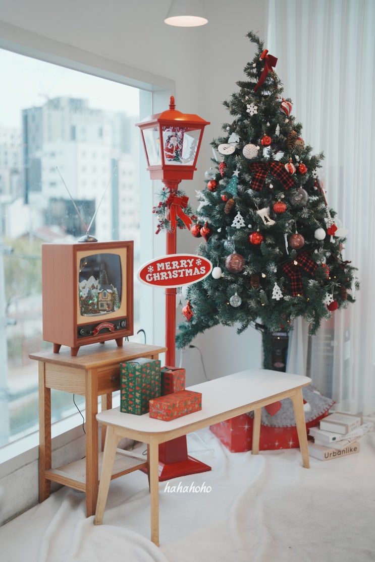  신림카페 : 디자이너리카페 (크리스마스 분위기 가득 중정이 있는 루프탑 카페)