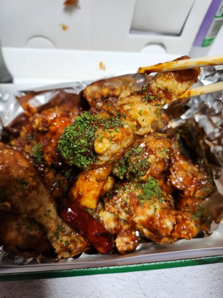  비비큐 BBQ 자소만 치킨 , 자메이카소떡만나 치킨 , 신상
