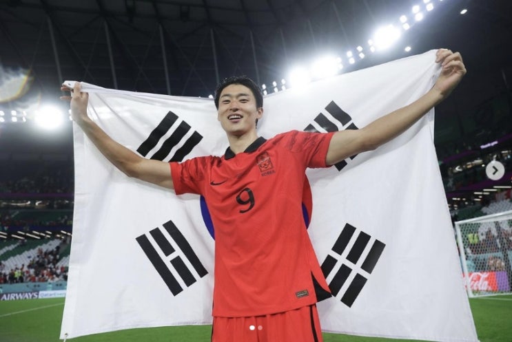 한국판 'WAGS' 소연·이수날·지민주, 월드컵 16강의 숨은 공신들...축구선수들의 아내 또는 여자친구