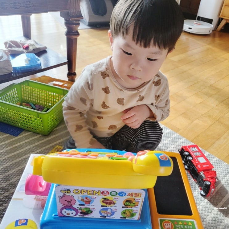  미리 크리스마스 선물, 뽀로로 말하는 마트계산대