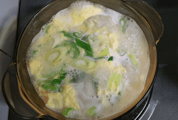  양반 진국사골곰탕으로 맛있는 떡만둣국 만드는 법