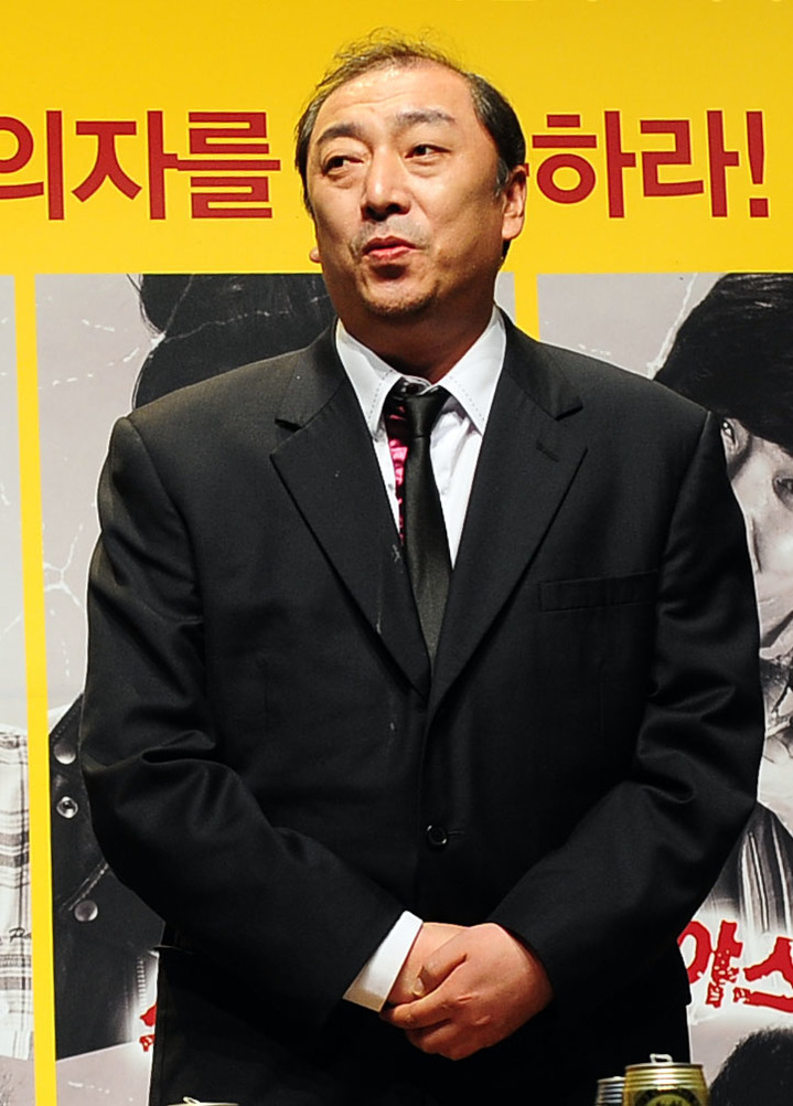  염동헌 나이 배우 사망 사인 염동현 결혼 와이프 아내 가족 고향 자녀