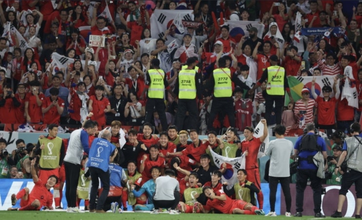 (일산시사영어회화학원) 영어로' 축구 포지션, 축구용어, 축구표현, 축구파울,축구동점, 축구심판, 역전승', '후보선수', '돌파', '16강', '경기장' 영어로 알아보기