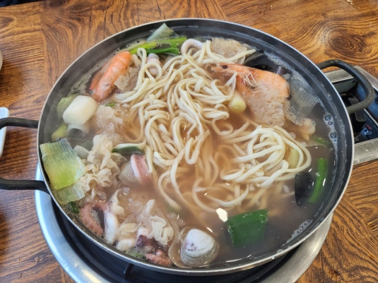  대전 유성 해물칼국수 / 칼국수 맛집 / 추운 겨울 국물 요리 추천