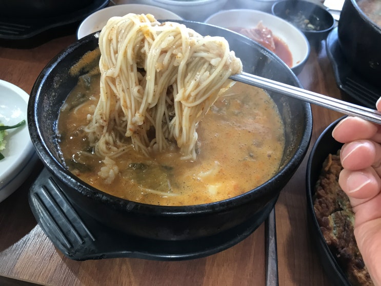 안성 어죽과 해물부추전이 또 생각나는 맛 안성 그루터기